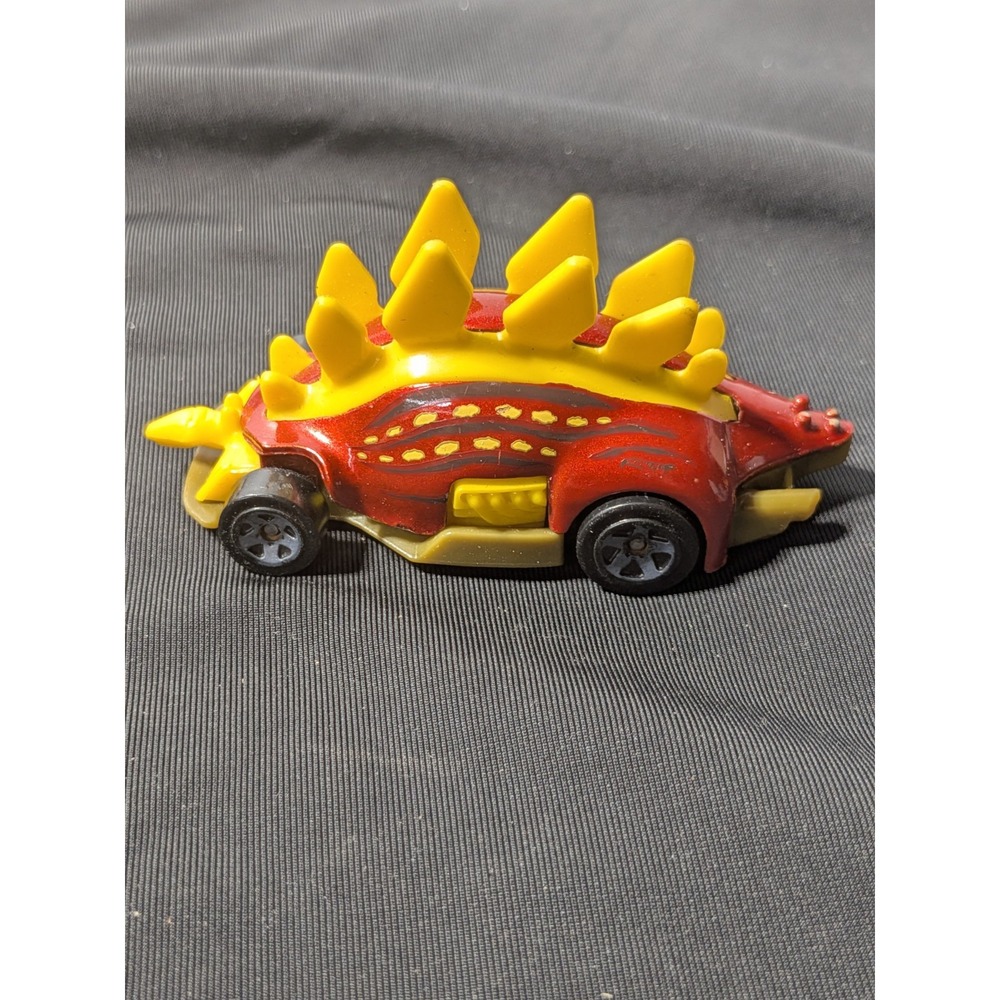 Hot Wheels Motosaurus‎ Red Yellow Dinosaur Diecast Car 2016 Mattel Casting